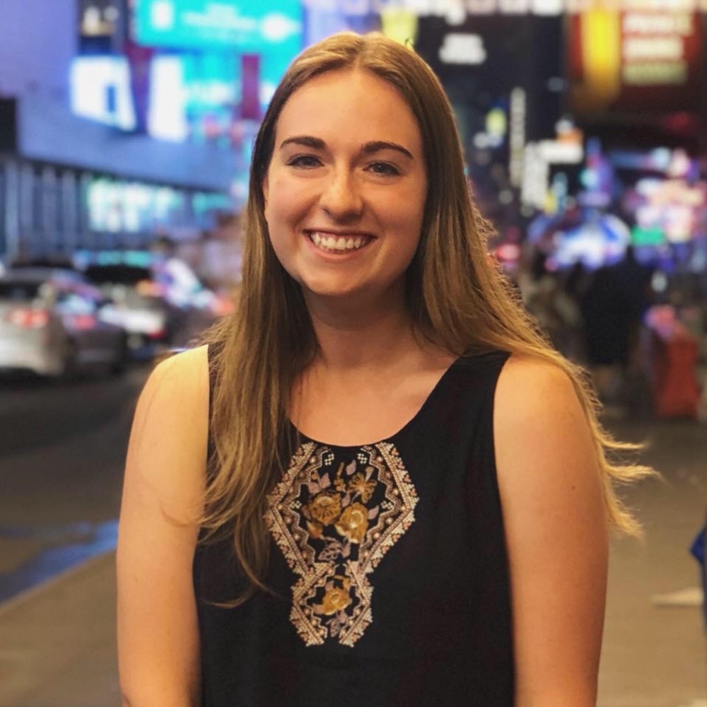 Meet your Posher, Amy